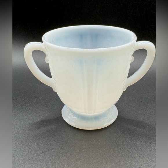 VTG Macbeth Evans American Sweetheart Sugar Bowl Depression Monax Glass - Picture 1 of 9